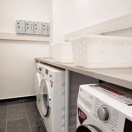 Moderne 1 Im Haffkrug Mit Terrasse, Gartenblick Und Parkplatz In Ruhiger Lage *