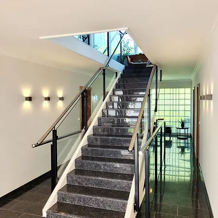 Moderne 1 Im Haffkrug Mit Terrasse, Gartenblick Und Parkplatz In Ruhiger Lage 아파트 샬베우츠