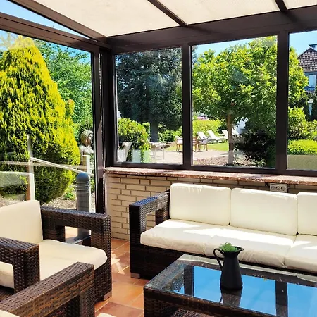 Moderne 1 Im Haffkrug Mit Terrasse, Gartenblick Und Parkplatz In Ruhiger Lage 아파트 샬베우츠