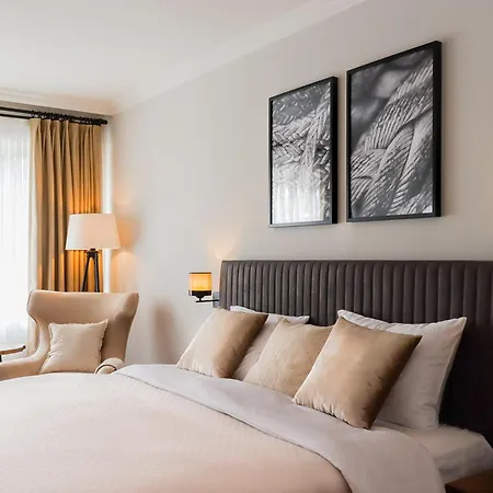 아파트 Moderne 1 Im Haffkrug Mit Terrasse, Gartenblick Und Parkplatz In Ruhiger Lage 샬베우츠