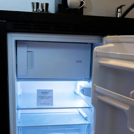 Moderne 1 Im Haffkrug Mit Terrasse, Gartenblick Und Parkplatz In Ruhiger Lage 아파트 샬베우츠